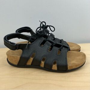 Cobbie Cuddlers Women’s Size 8.5 Maizie Black Leather Fisherman Sandals